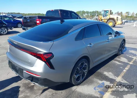 2025 Kia K5 Gt-Line z USA, uszkodzony, nr VIN KNAG64J73S5297851